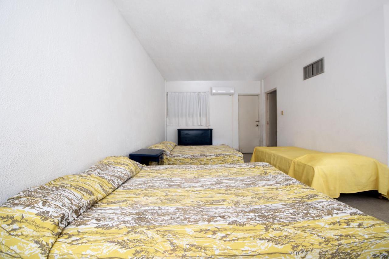 Oyo Hotel Belmar,Caleta, Acapulco Eksteriør billede